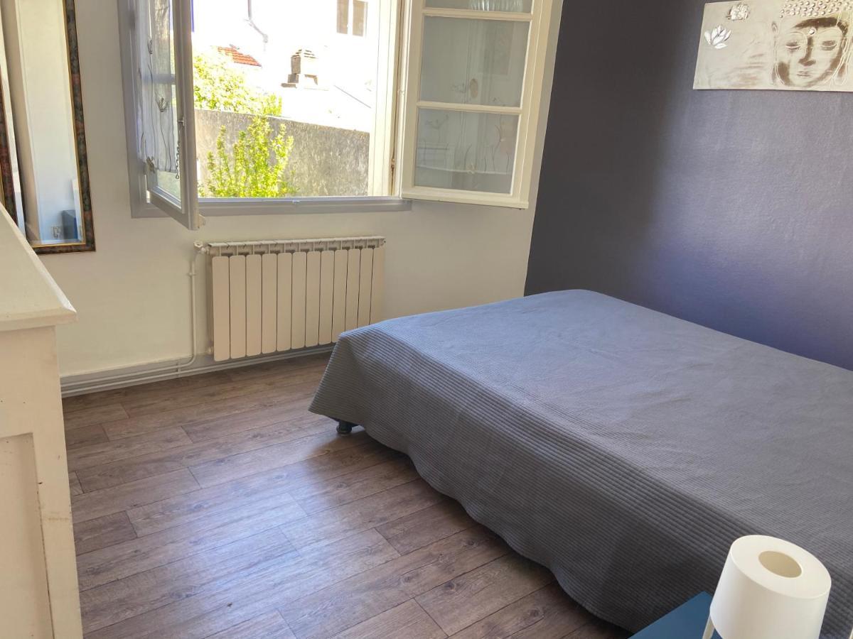 Appartement des Tilleuls 1 er étage Royan Extérieur photo